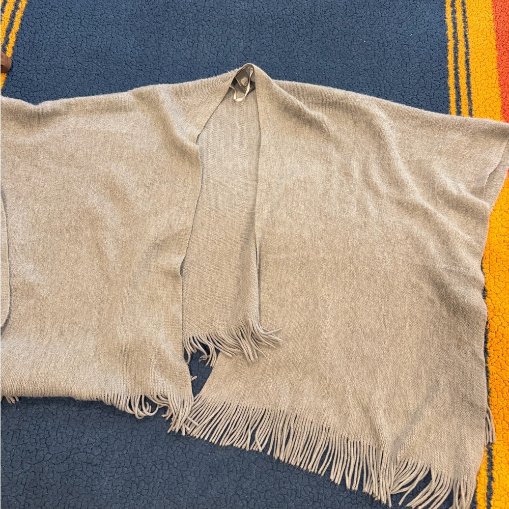 Neutral Gray Open Fringe Women’s Cardigan